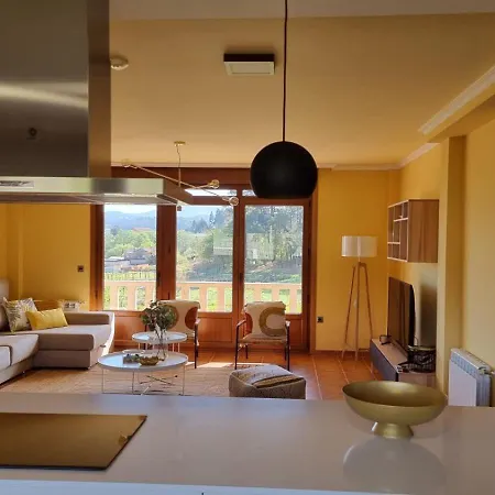 Casa De Lujo Con Pisicina Y Jardin En El Rural Meis