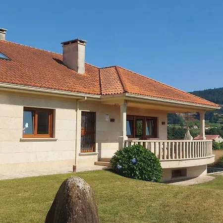 Casa De Lujo Con Pisicina Y Jardin En El Rural Holiday home Meis