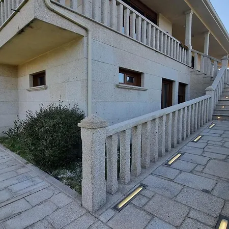 Casa De Lujo Con Pisicina Y Jardin En El Rural